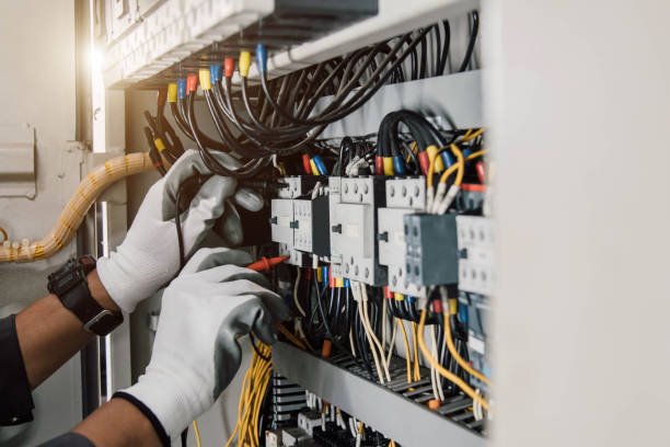 Best 24-Hour Electrician  in Cudahy, WI